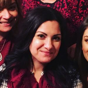 Meet your Posher, Antonia